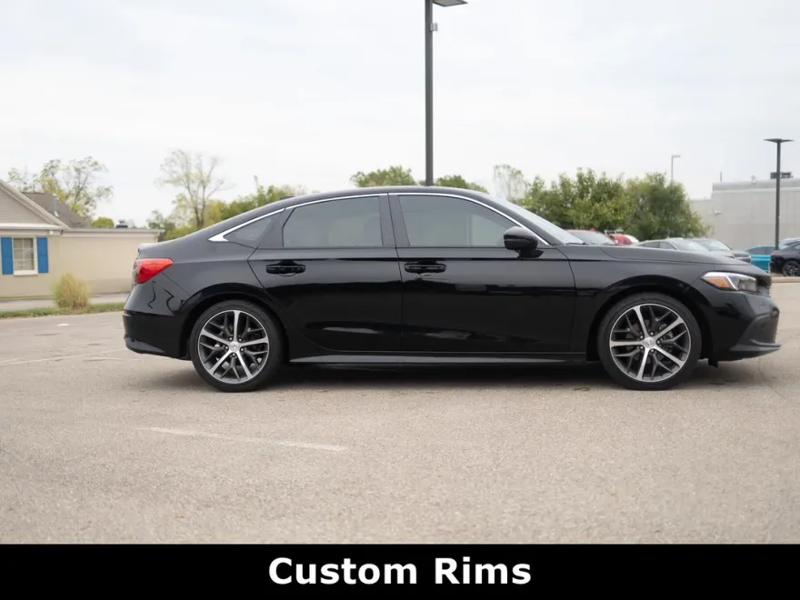 2024 Honda Civic Touring photo 1