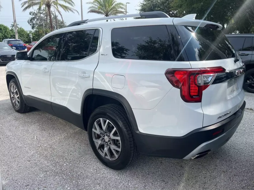 2020 Gmc Acadia SLT photo 1
