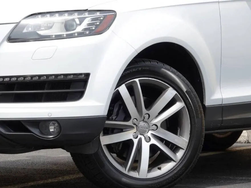2013 Audi Q7 3.0T Premium Plus photo 1
