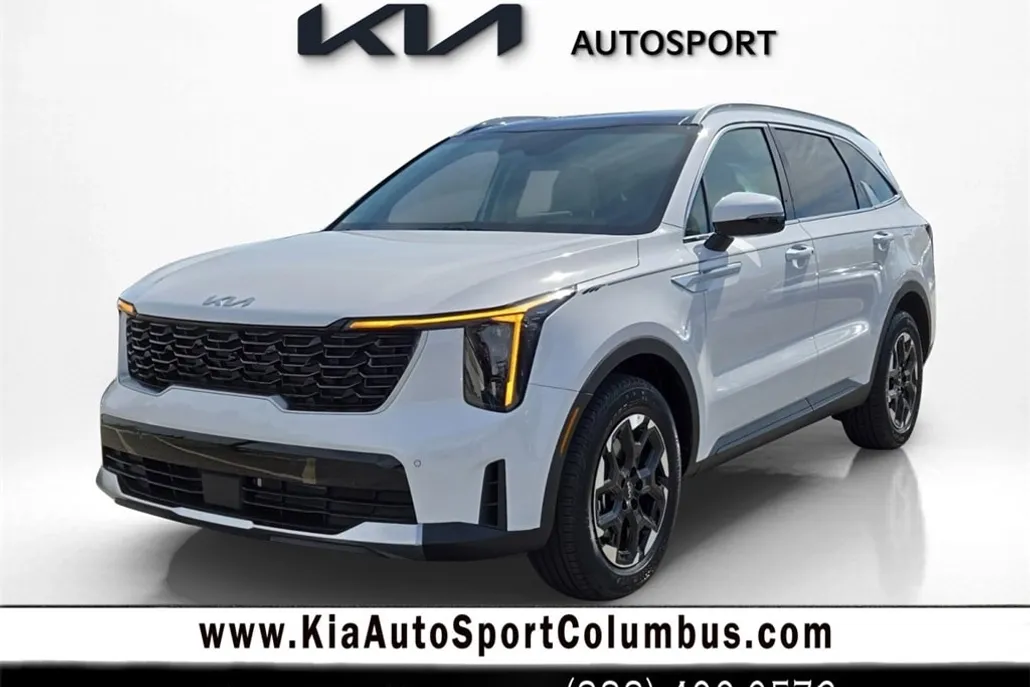 2025 Kia Sorento S photo 1
