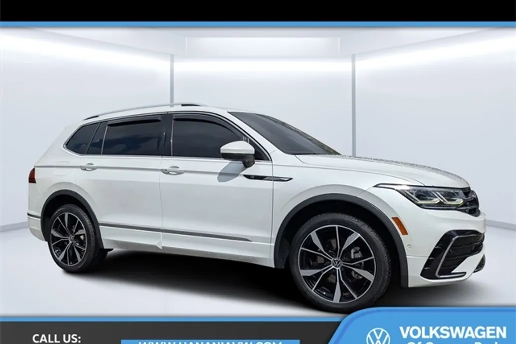 2022 Volkswagen Tiguan SEL Premium R-Line photo 1