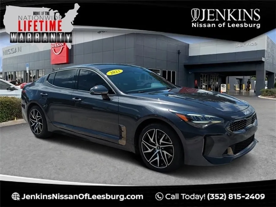 2023 Kia Stinger GT-Line photo 1