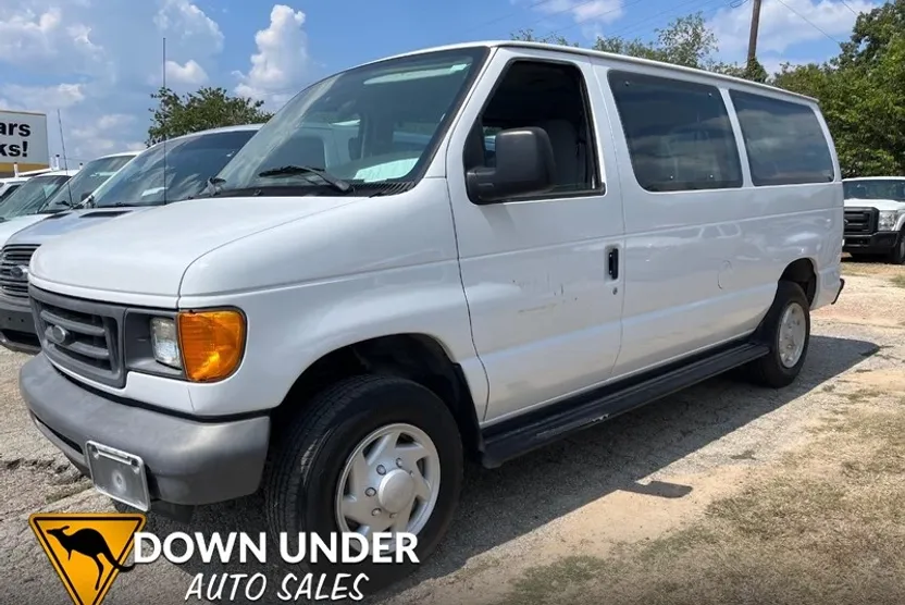 2007 Ford E-150 photo 1