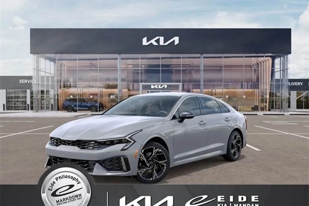 2026 Kia K5 GT-Line photo 1