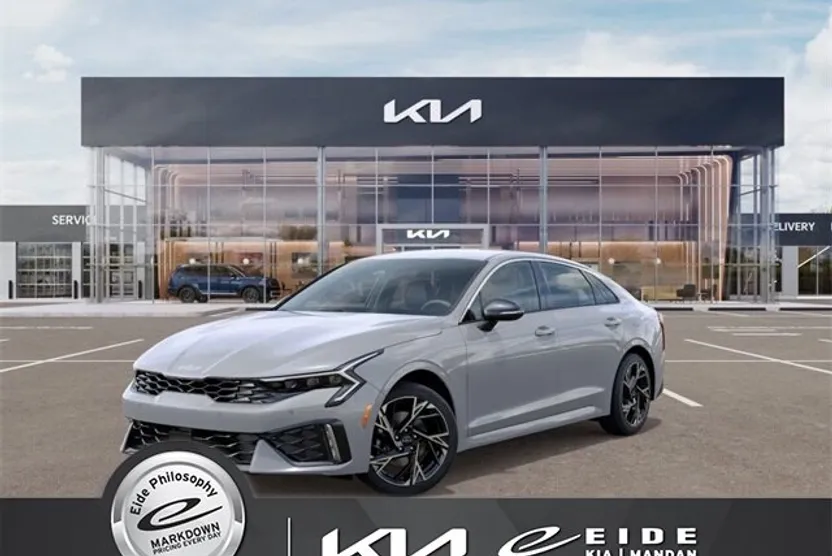 2026 Kia K5 GT-Line photo 1