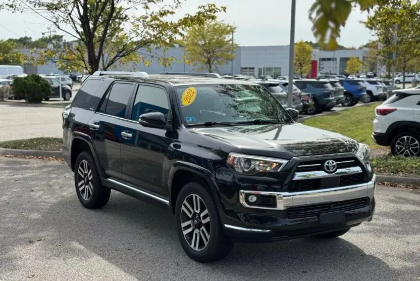 2022 Toyota 4Runner Limited 4WD photo 1