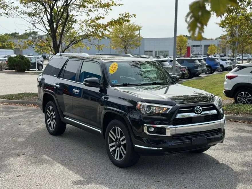 2022 Toyota 4Runner Limited 4WD photo 1
