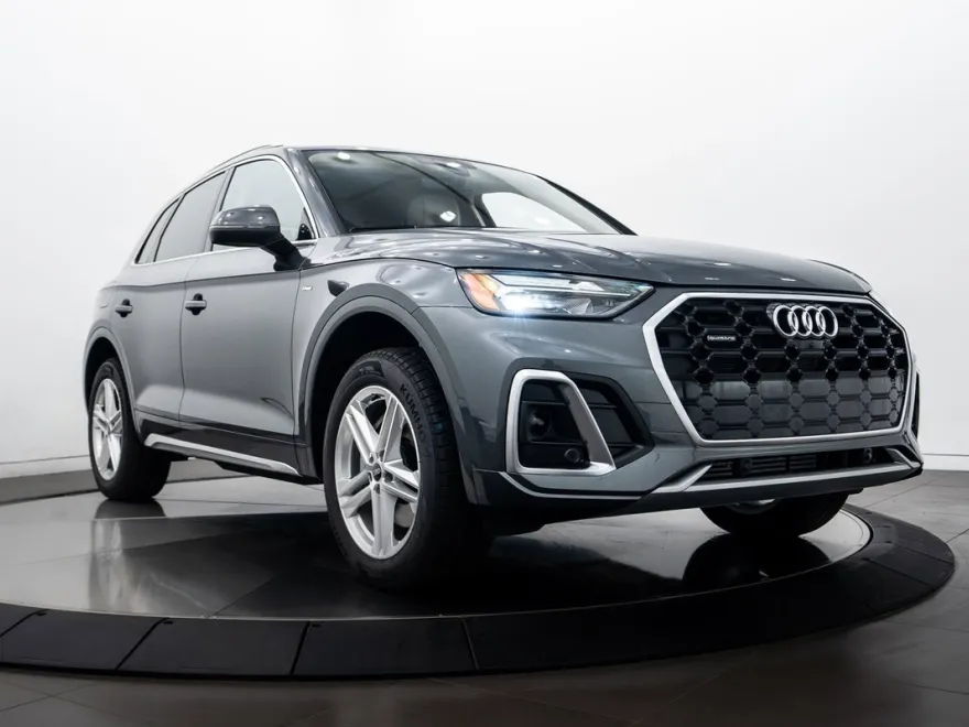 2024 Audi Q5 55 S line Premium Plus photo 1