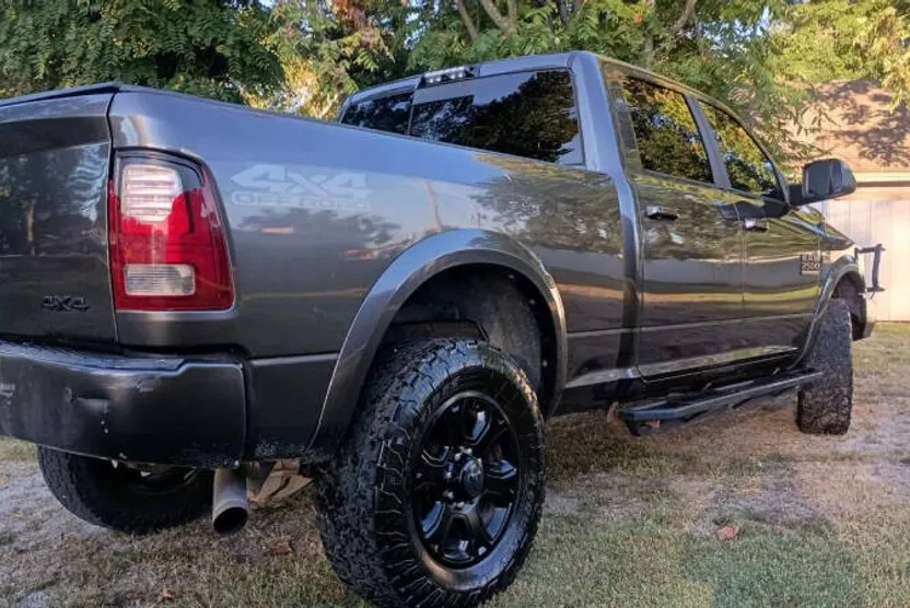 2017 Ram 2500 Laramie photo 1