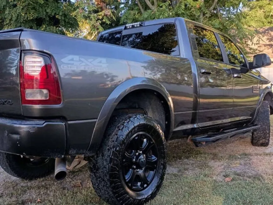 2017 Ram 2500 Laramie photo 1