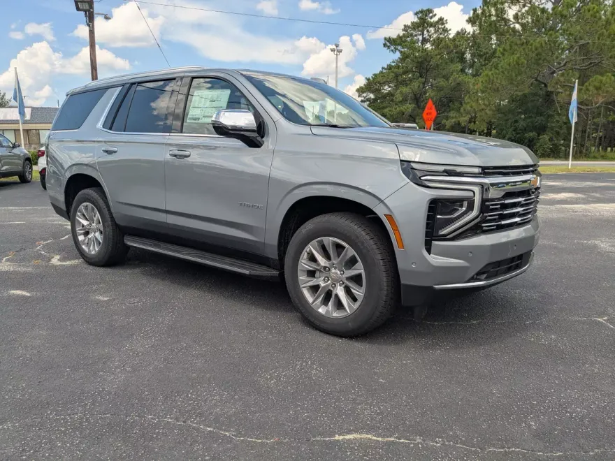 2025 Chevrolet Tahoe Premier photo 1