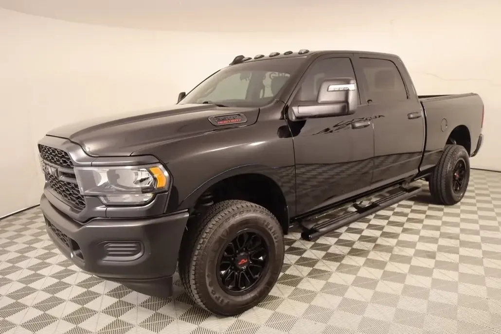 2024 Ram 2500 Tradesman photo 1