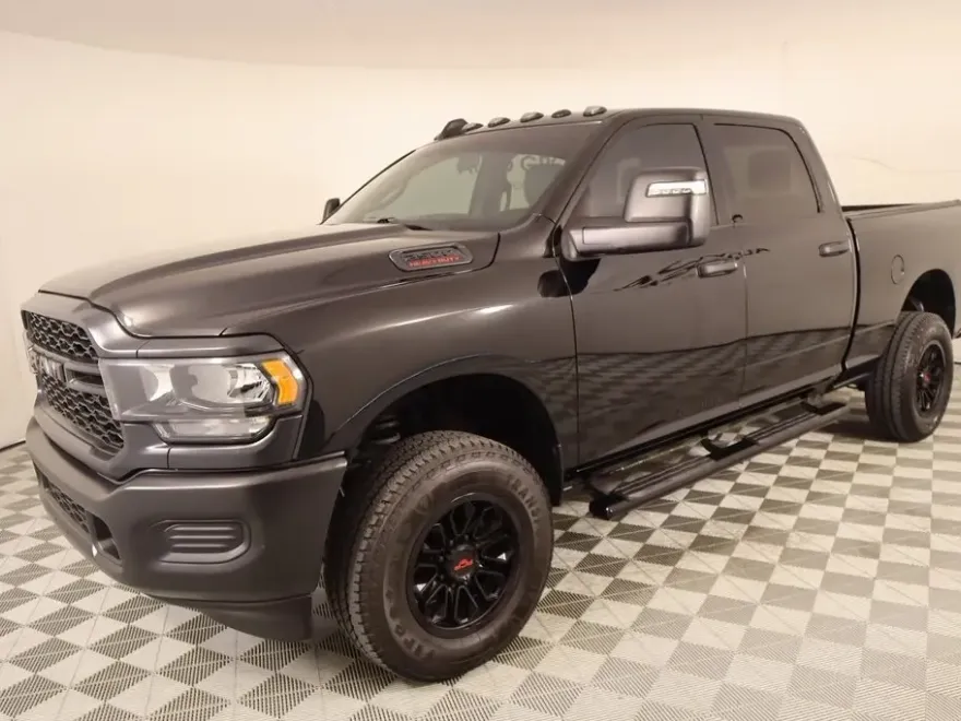 2024 Ram 2500 Tradesman photo 1