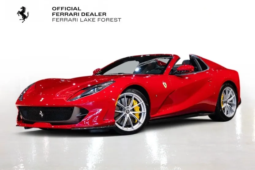 2022 Ferrari 812 GTS Base photo 1