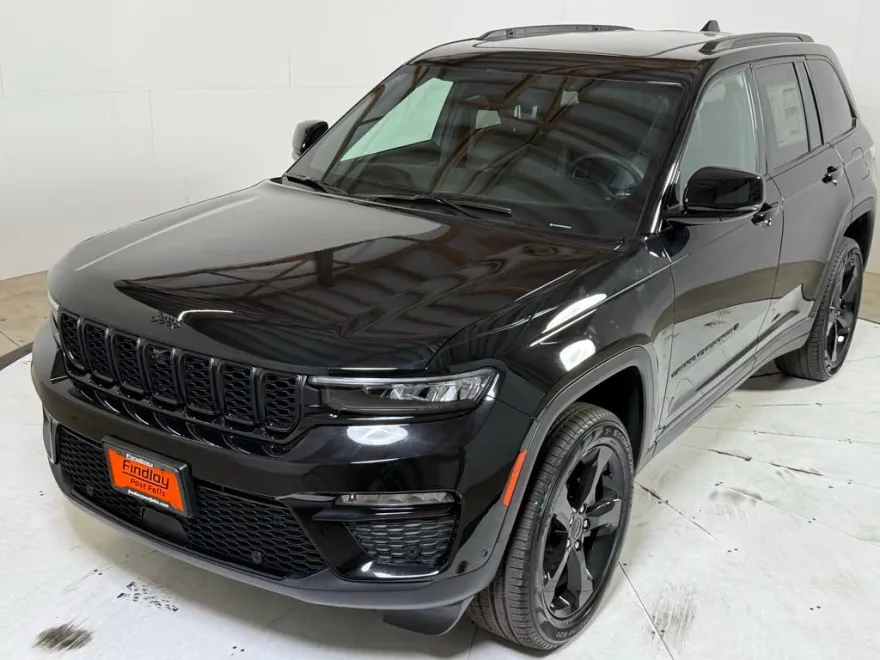 2025 Jeep Grand Cherokee Limited photo 1