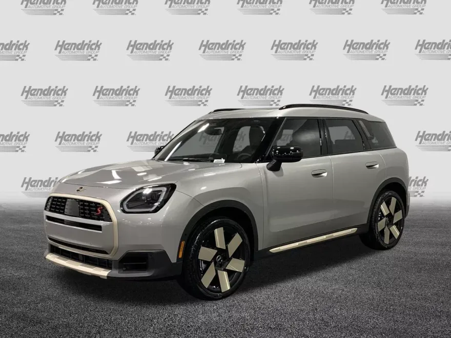 2025 Mini Countryman S ALL4 photo 1