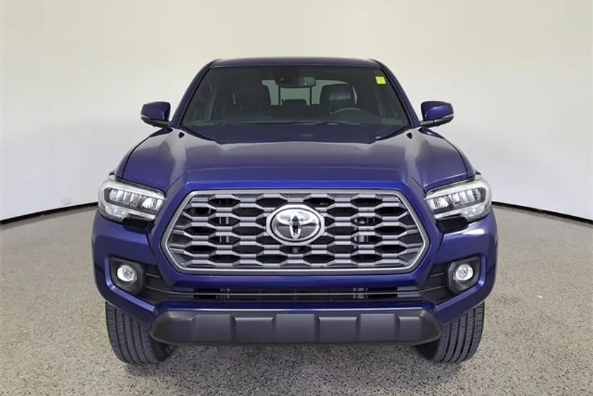 2023 Toyota Tacoma TRD Off-Road V6 photo 1