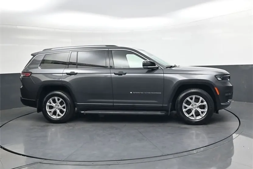 2021 Jeep Grand Cherokee Limited photo 1