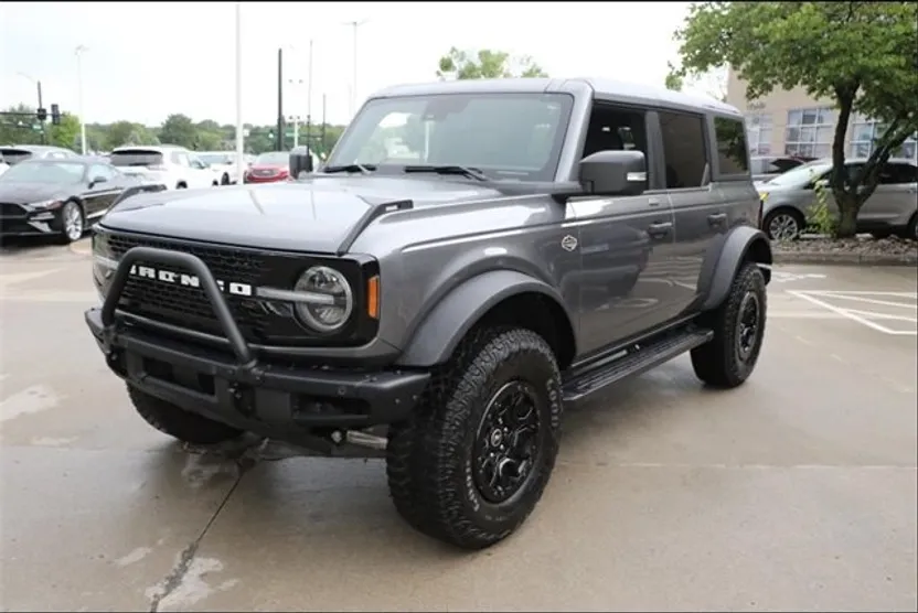 2023 Ford Bronco Wildtrak photo 1