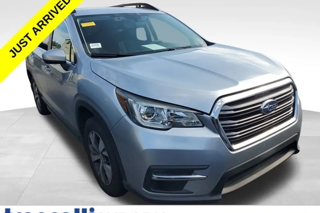2020 Subaru Ascent Premium photo 1