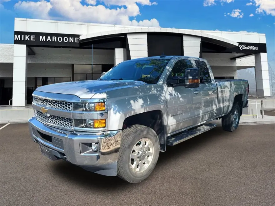 2015 Chevrolet Silverado 2500HD LT photo 1