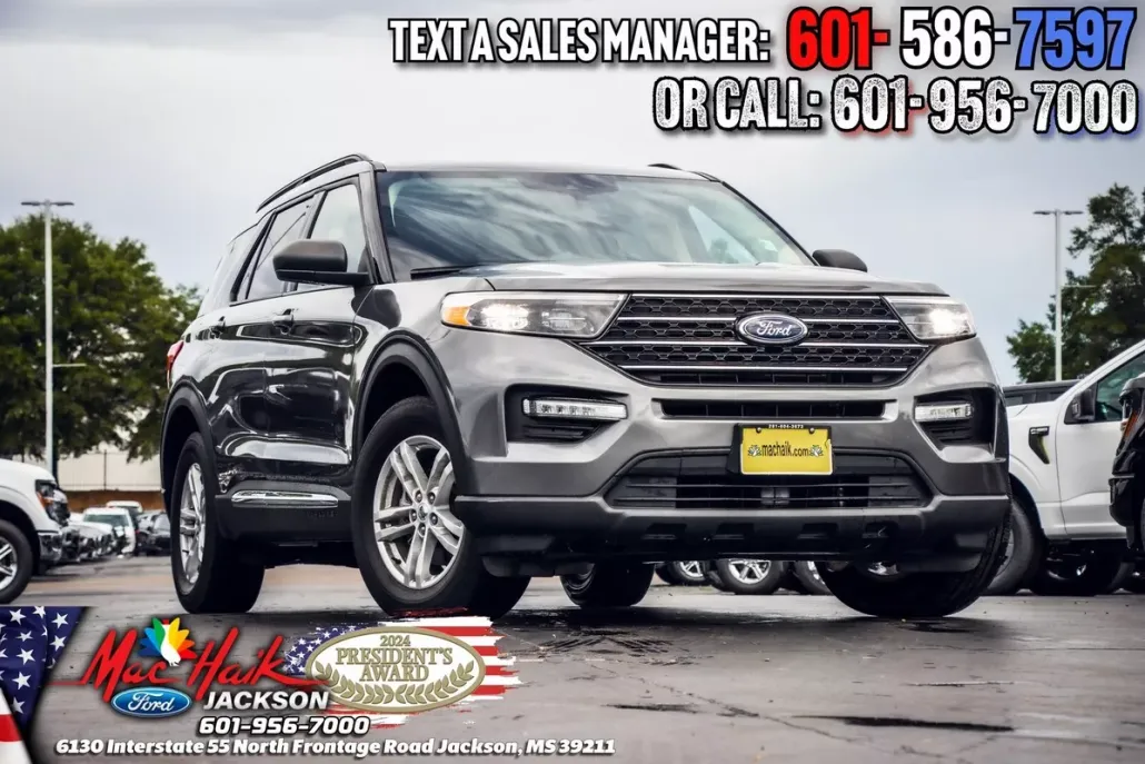 2021 Ford Explorer XLT photo 1