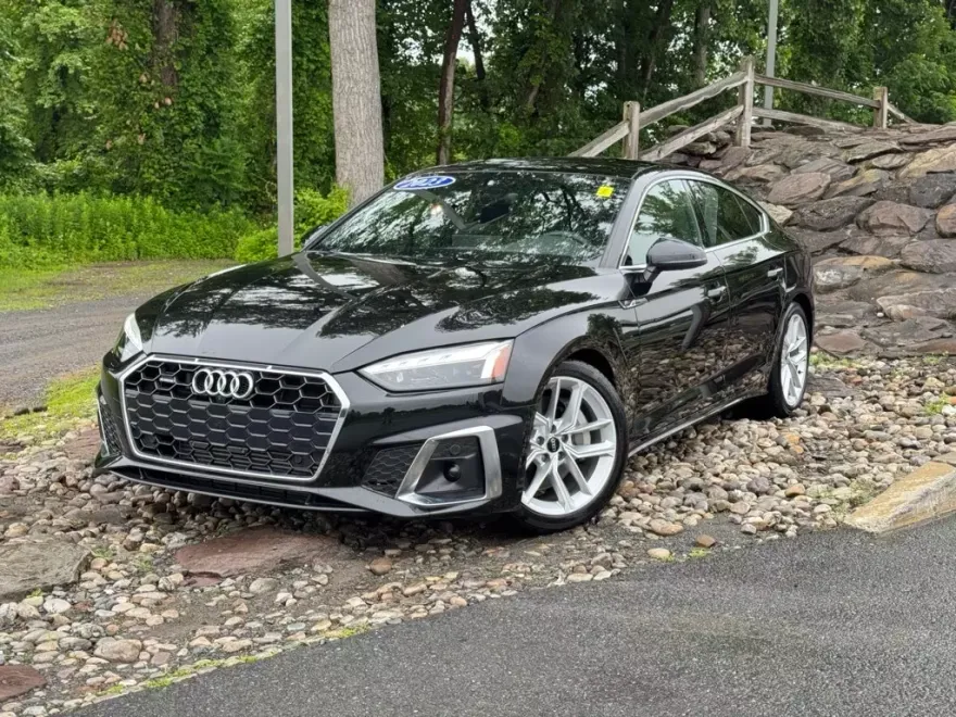 2023 Audi A5 45 S line Premium Plus photo 1