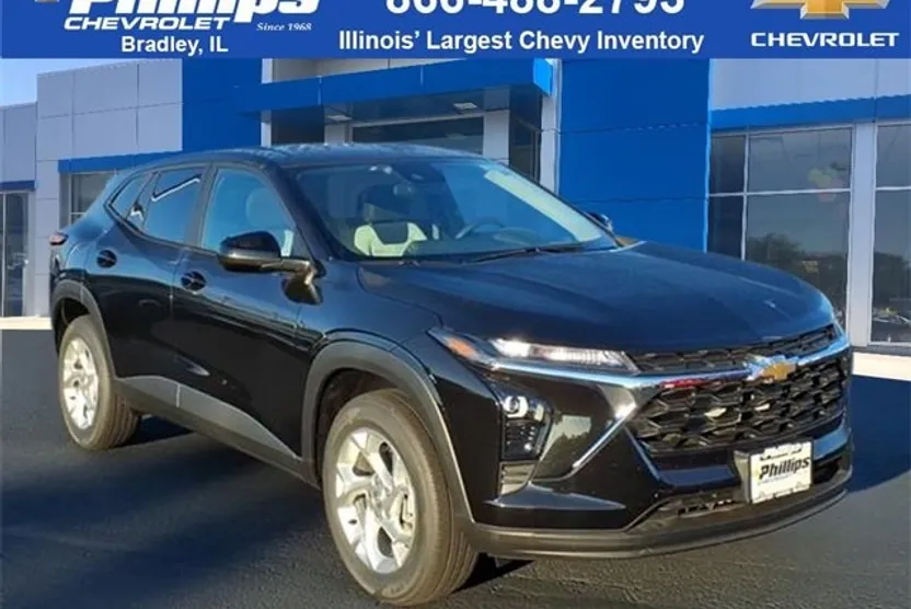 2026 Chevrolet Trax LS photo 1