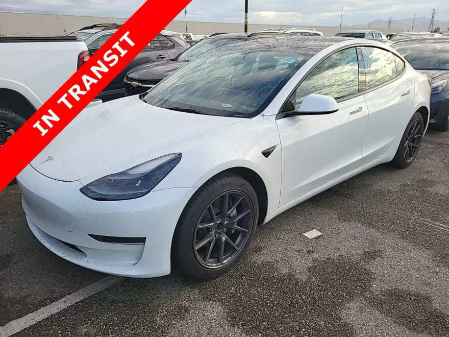 2023 Tesla Model 3 photo 1