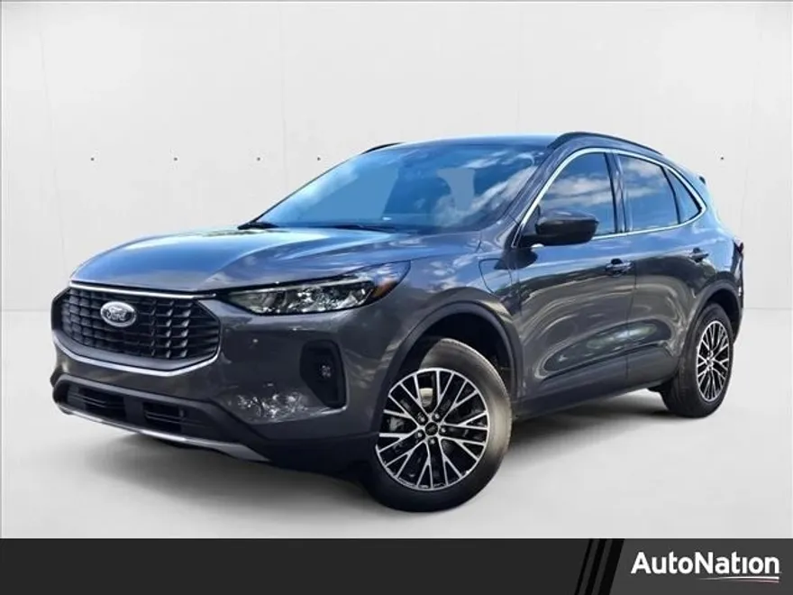 2025 Ford Escape photo 1