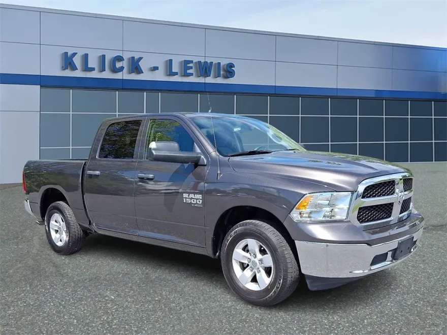 2023 Ram 1500 Classic SLT photo 1