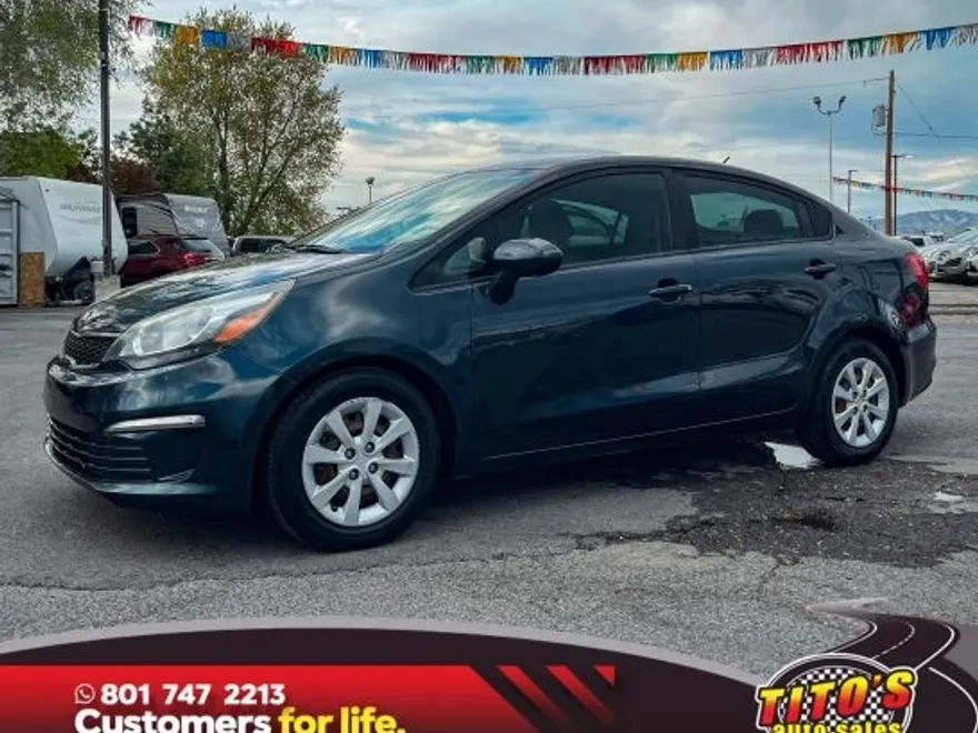 2016 Kia Rio EX photo 1