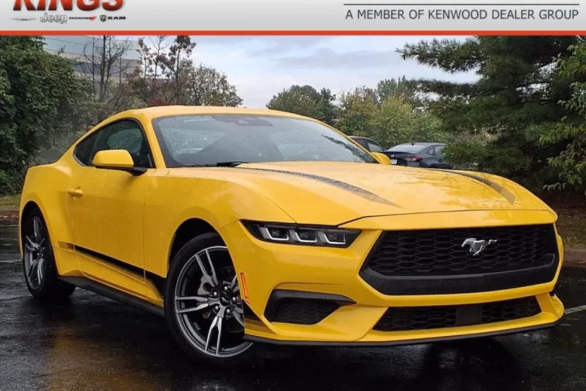 2024 Ford Mustang EcoBoost photo 1