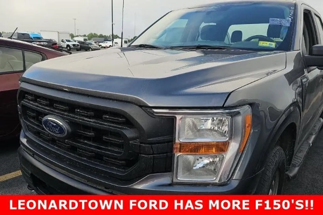 2022 Ford F-150 XL photo 1