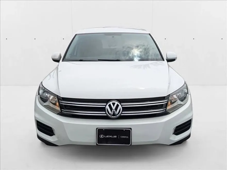 2013 Volkswagen Tiguan S photo 1