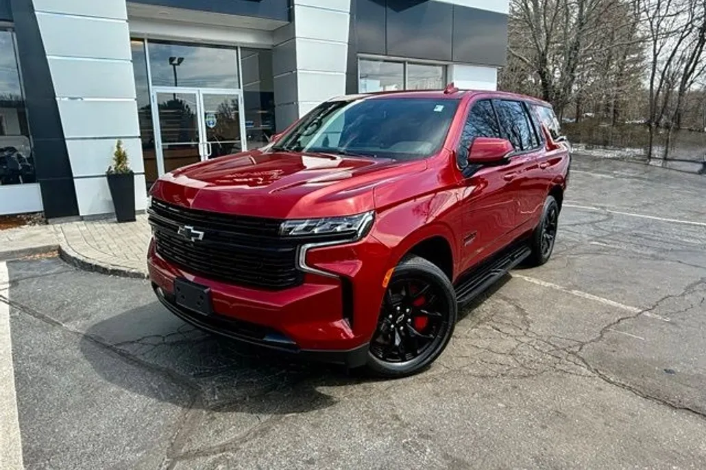 2023 Chevrolet Tahoe RST photo 1