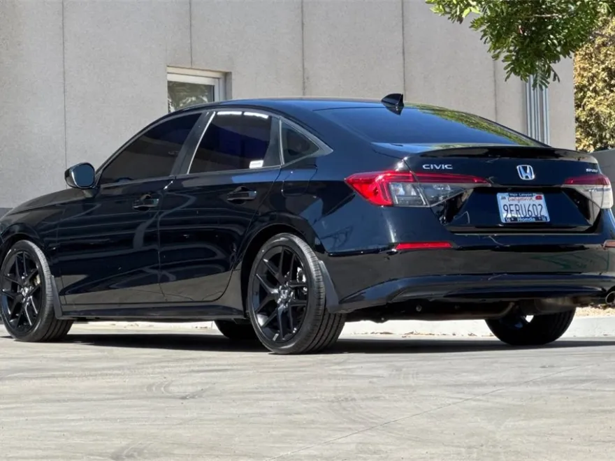 2023 Honda Civic Sport photo 1