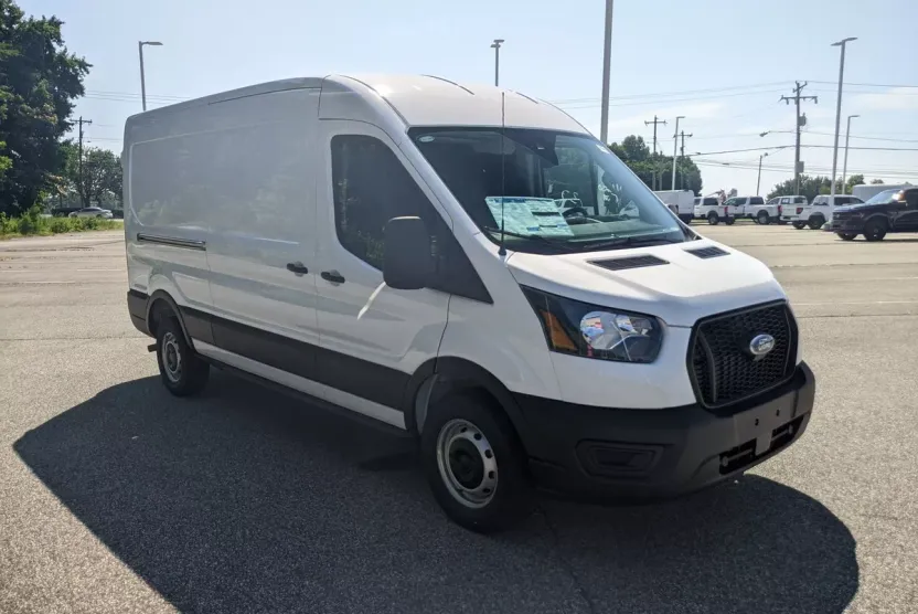 2025 Ford Transit Cargo Van photo 1