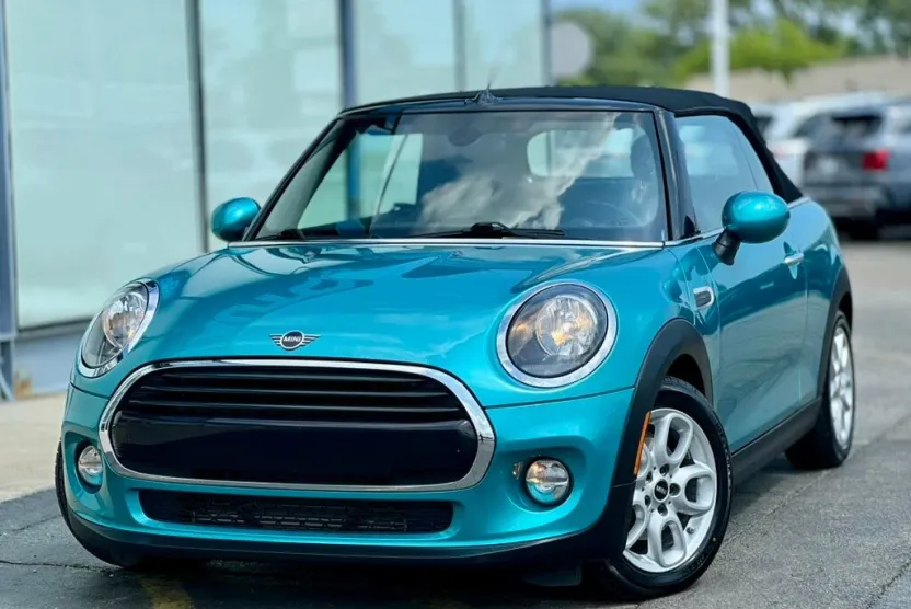 2019 Mini Cooper Convertible Signature photo 1