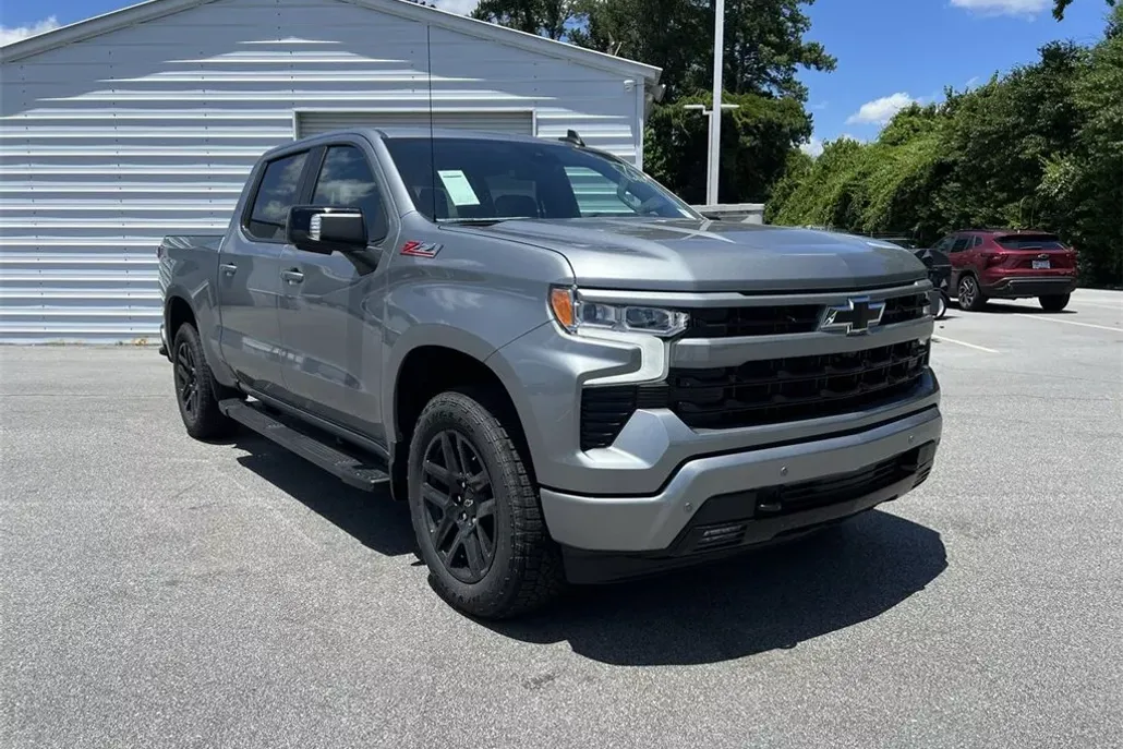 2025 Chevrolet Silverado 1500 RST photo 1