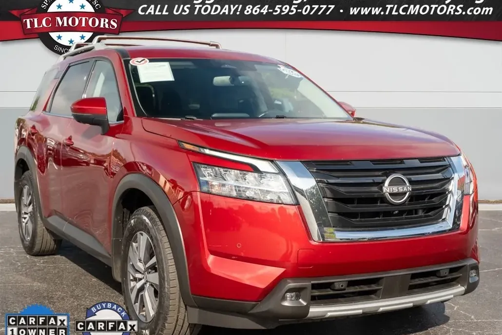 2022 Nissan Pathfinder SL photo 1
