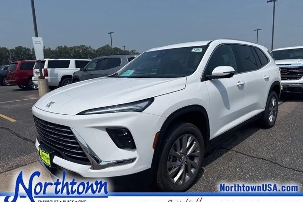2026 Buick Enclave Preferred photo 1
