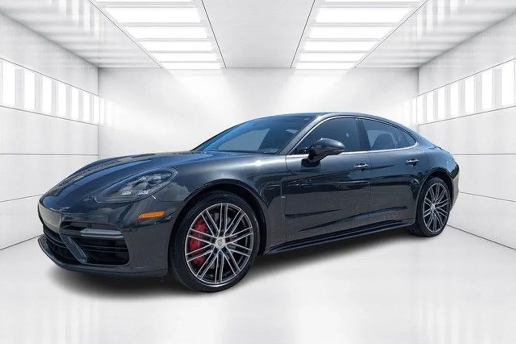 2017 Porsche Panamera Turbo photo 1
