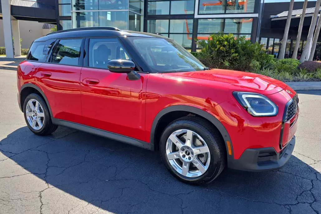 2025 Mini Countryman S ALL4 photo 1