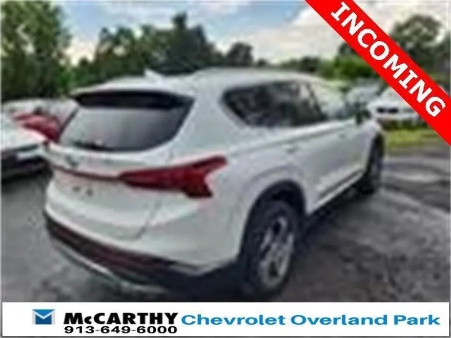 2022 Hyundai Santa Fe SEL photo 1