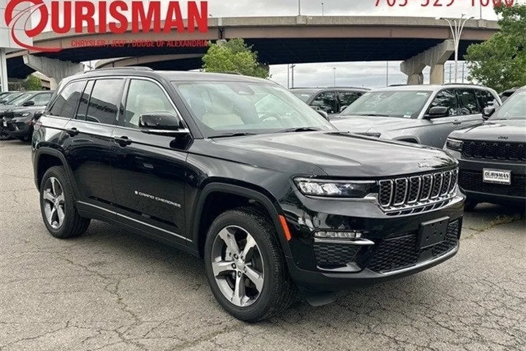 2025 Jeep Grand Cherokee Limited photo 1