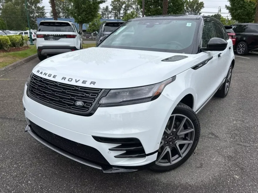 2026 Land Rover Range Rover Velar SE photo 1