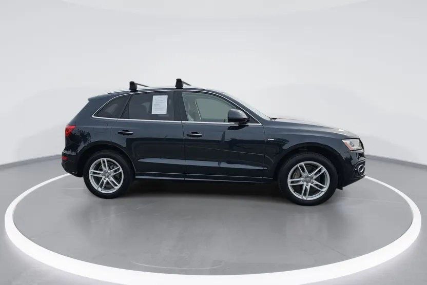 2017 Audi Q5 3.0T Premium Plus photo 1