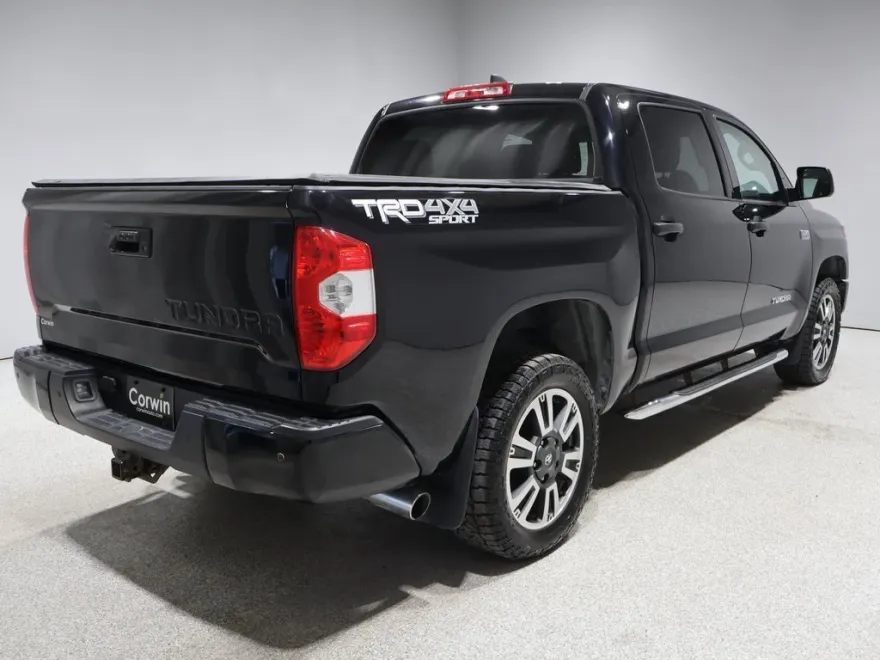 2020 Toyota Tundra SR5 Grade photo 1