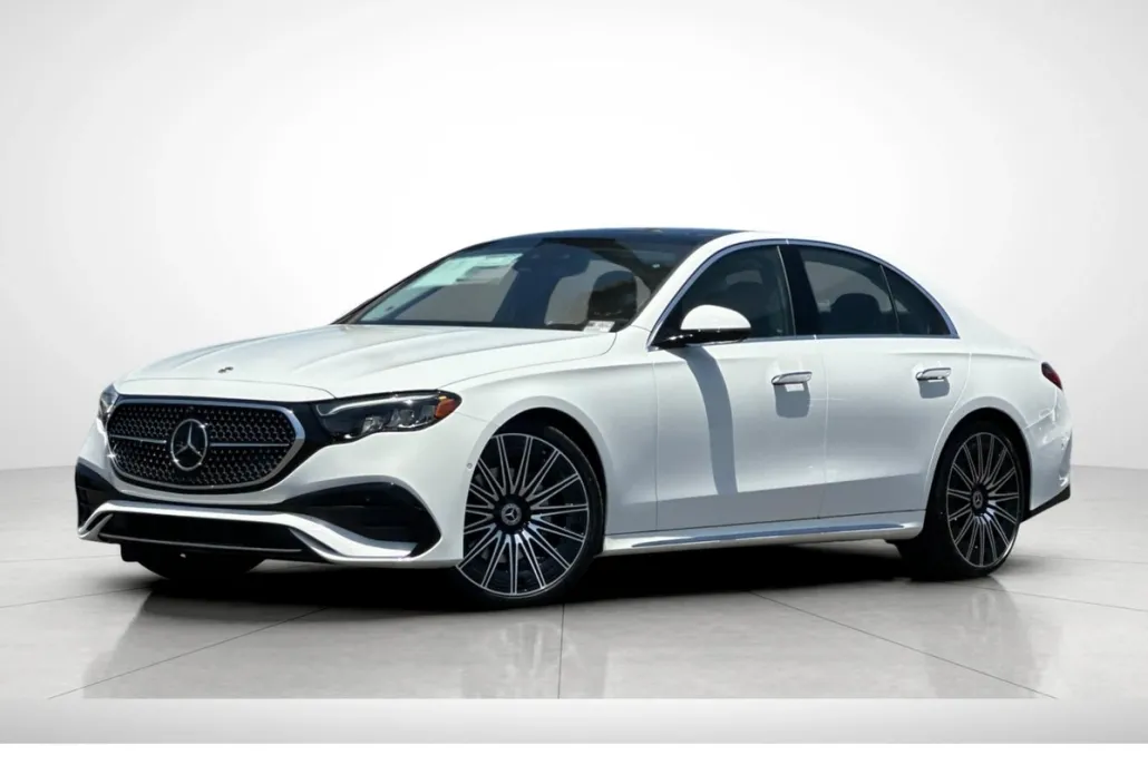2025 Mercedes Benz E 350 Sedan photo 1
